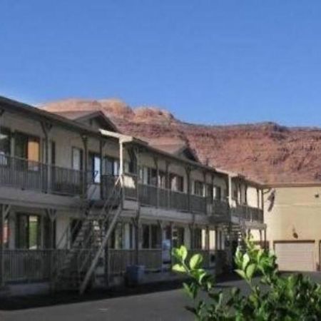 The Virginian Inn Moab Downtown Exterior photo
